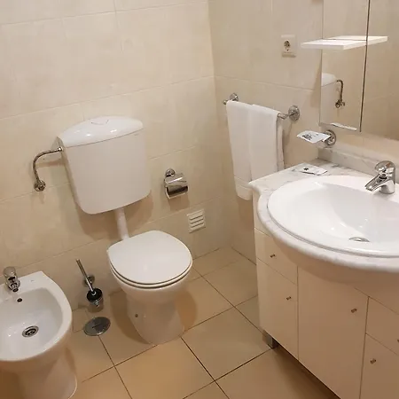 Bed and Breakfast Rialgarve Φάρο